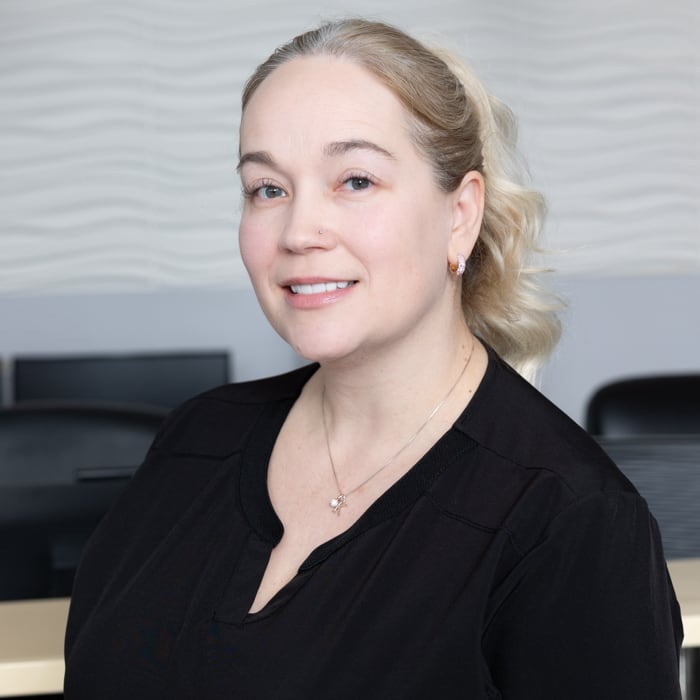 Kelly, Registered Dental Assistant